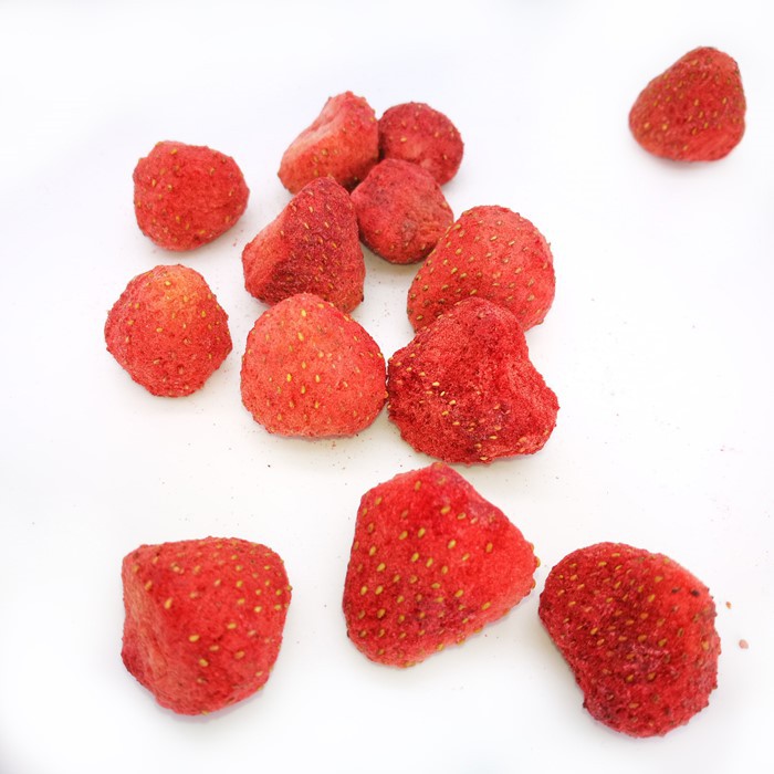 Freeze dried strawberry 18